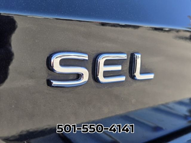 Used 2024 Volkswagen Taos SEL image 16