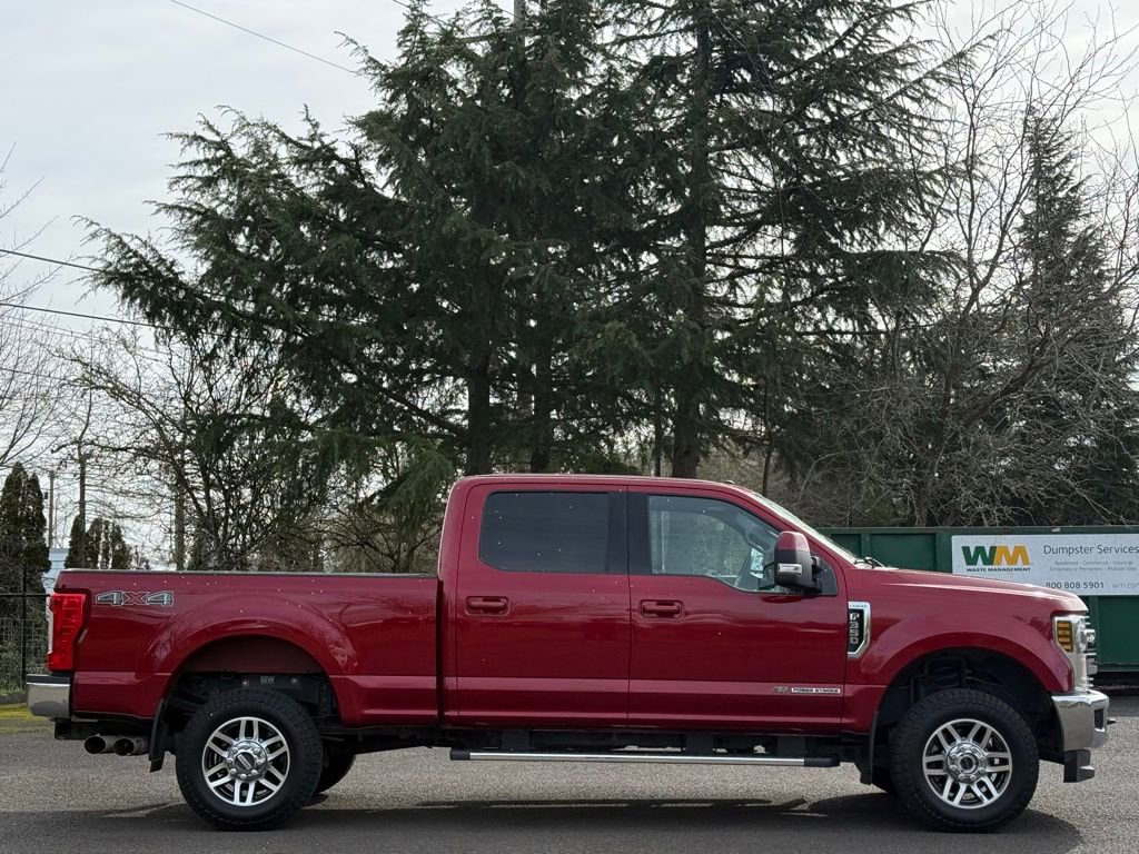 Used 2018 Ford F350 Lariat w/ Camper Package image 6