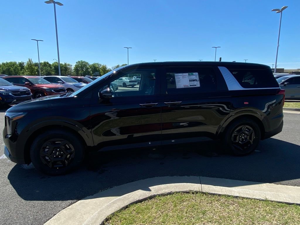 New 2026 Kia Carnival image 4