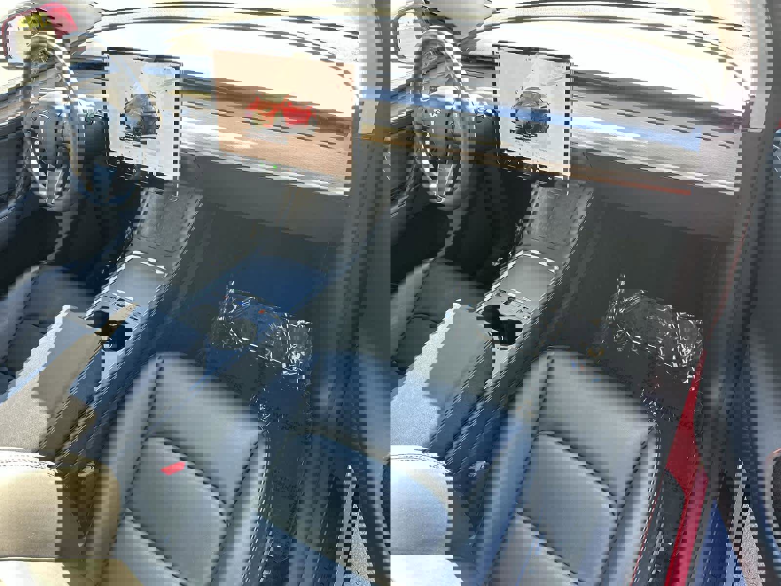 Used 2023 Tesla Model Y Performance image 12