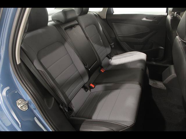 Certified 2025 Volkswagen Jetta SE FWD image 17