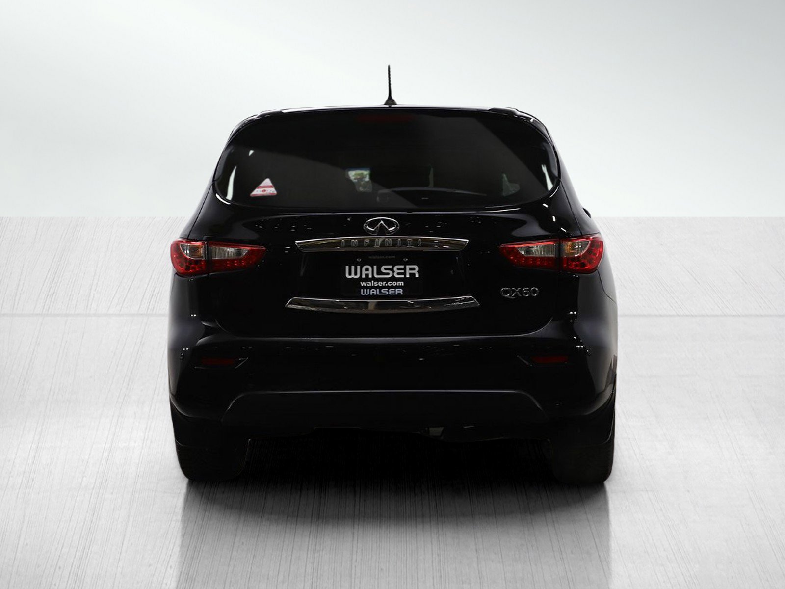 Used 2014 INFINITI QX60 AWD w/ Premium Plus Package image 4