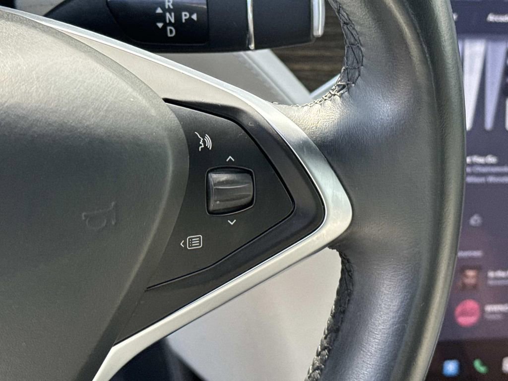 Used 2016 Tesla Model S 70D image 23