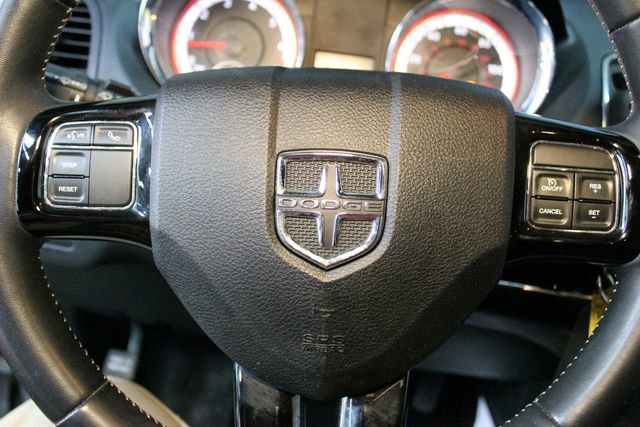 Used 2019 Dodge Grand Caravan SE FWD image 19