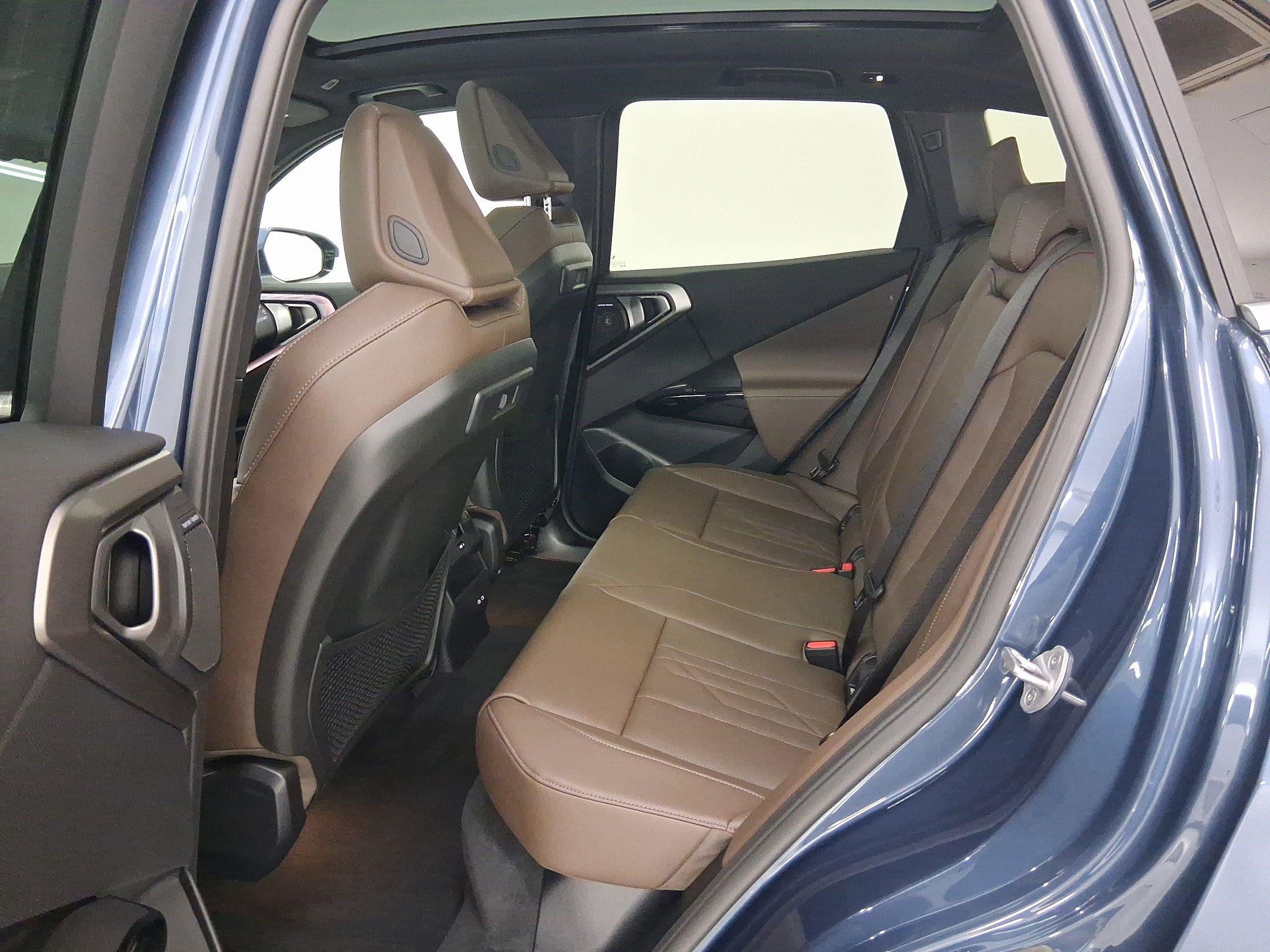 New 2026 BMW X3 xDrive30 w/ Premium Package image 12