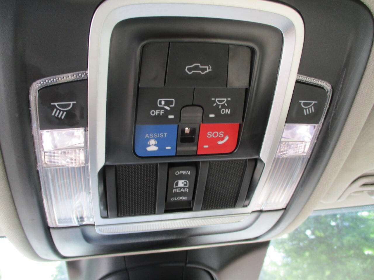 Used 2023 RAM 2500 Laramie image 19