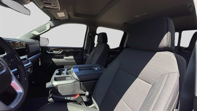 New 2026 GMC Sierra 1500 SLE w/ Preferred Package image 16