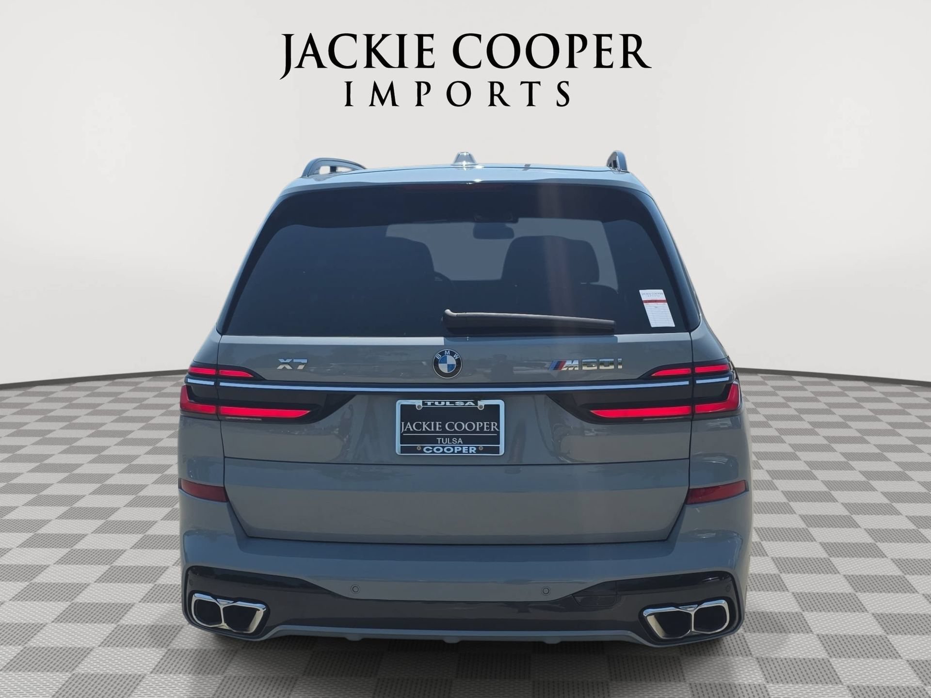 Used 2024 BMW X7 M60i AWD/4WD image 6
