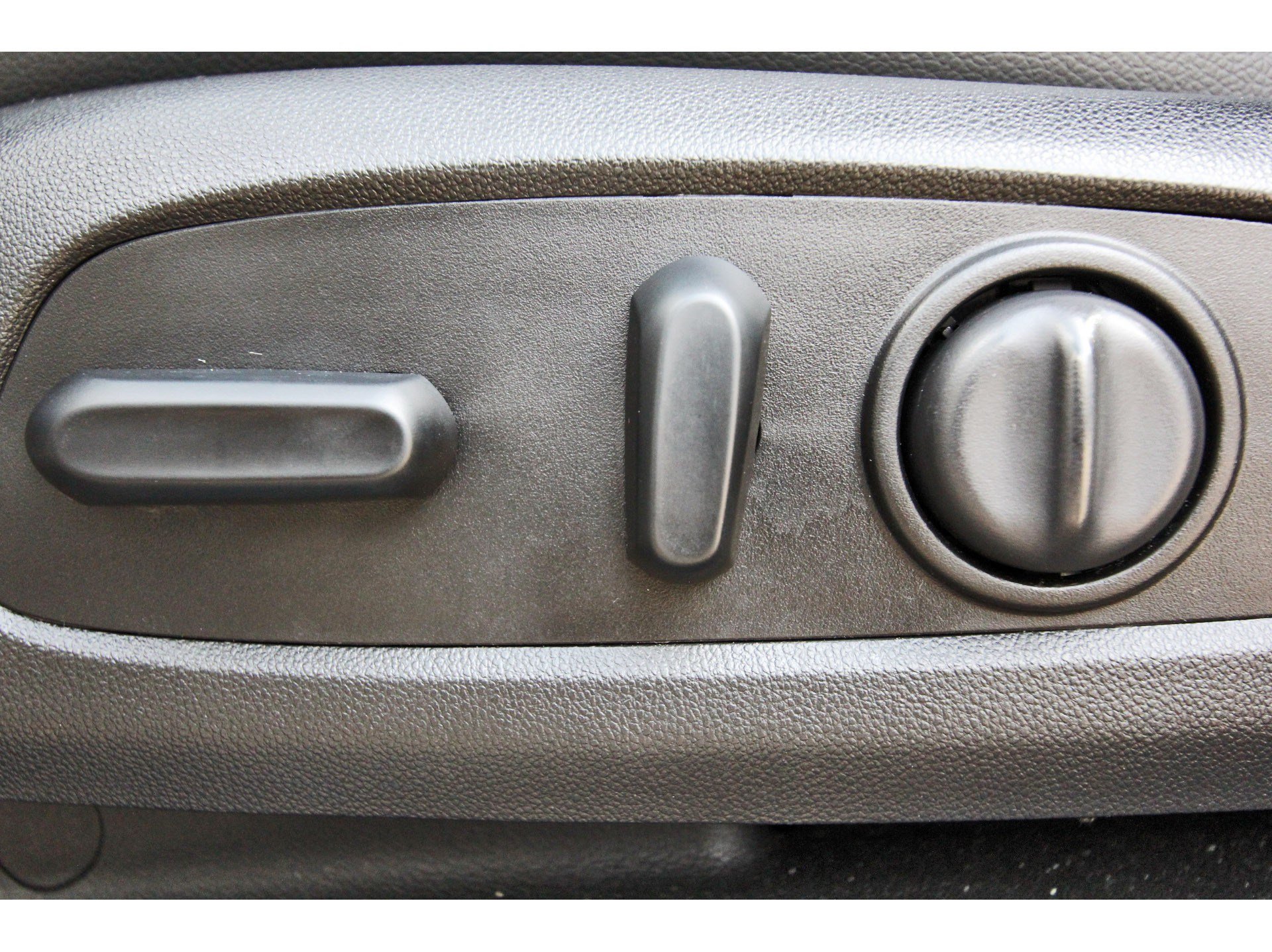 Used 2021 GMC Acadia SLT w/ Elevation Edition FWD image 34
