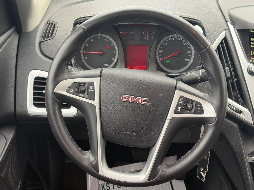 Used 2017 GMC Terrain SLE w/ Convenience Package image 14