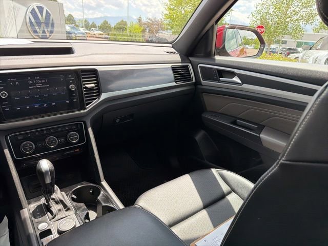 Used 2022 Volkswagen Atlas Cross Sport SEL AWD/4WD image 18