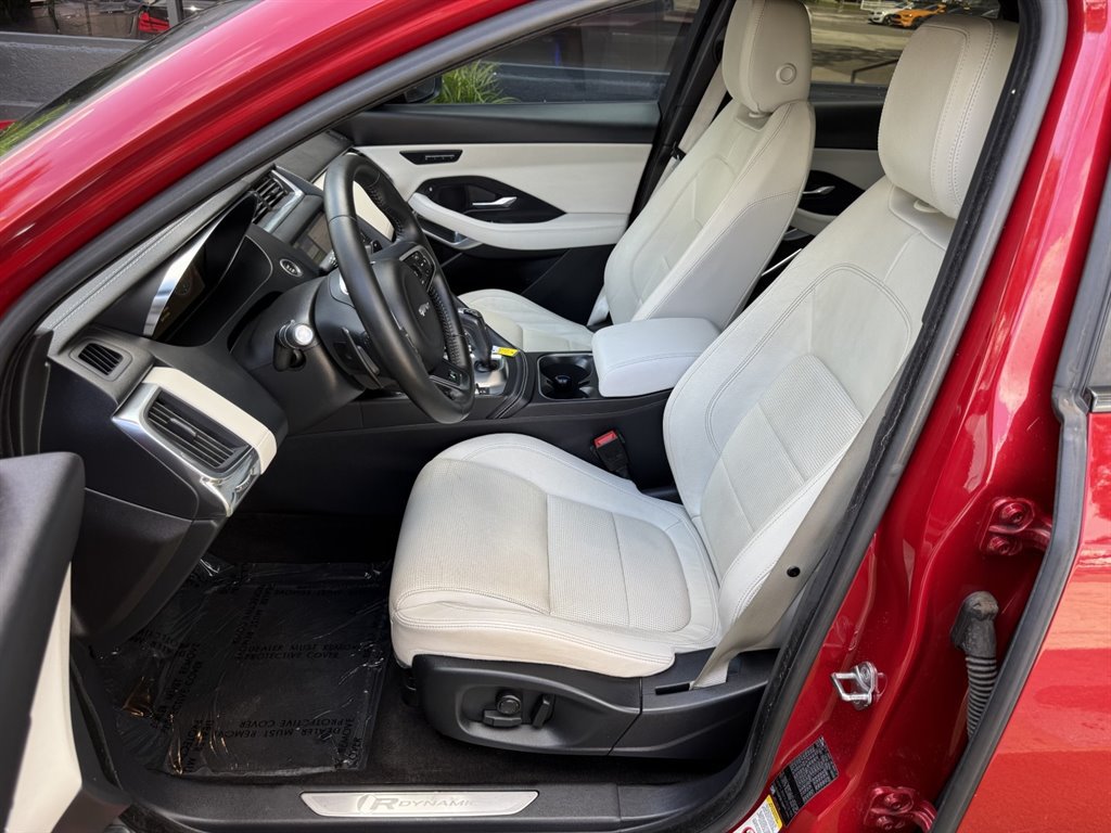 Used 2018 Jaguar E-PACE R-Dynamic SE AWD/4WD image 11