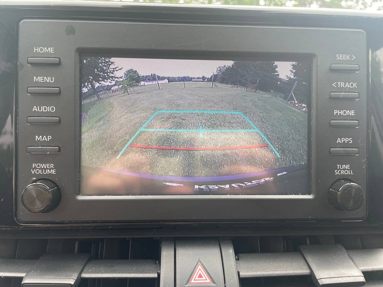 Used 2019 Toyota RAV4 XLE w/ Convenience Package AWD/4WD image 13