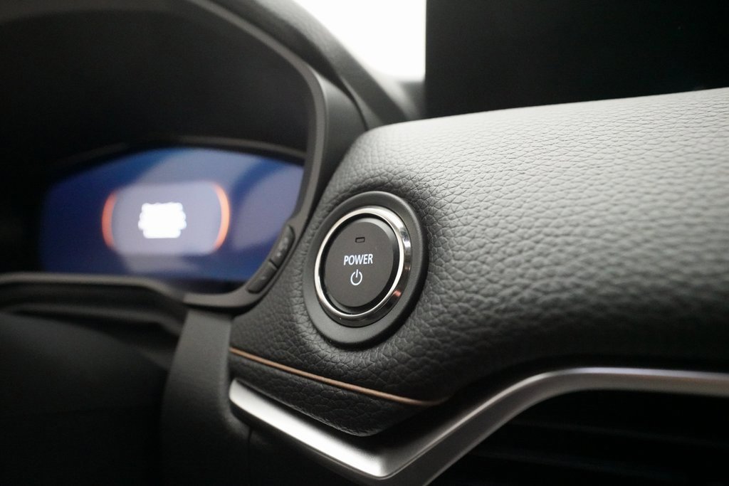 Certified 2025 MAZDA CX-90 Plug-In Hybrid w/Premium Sport image 32