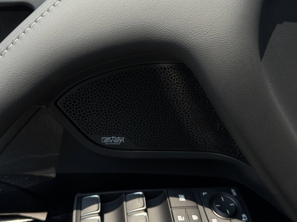 New 2026 Lexus LX 700h Luxury AWD/4WD image 33