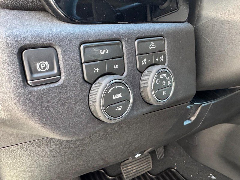 New 2026 Chevrolet Silverado 1500 RST w/ Convenience Package II AWD/4WD image 12