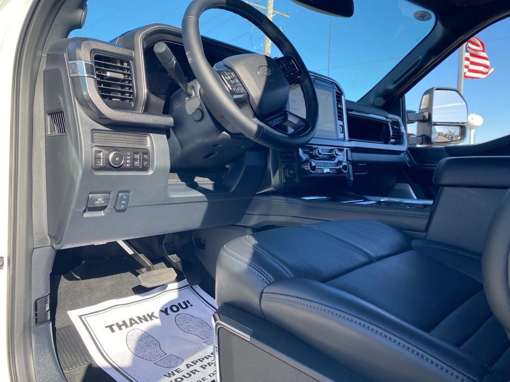 New 2026 Ford F350 Platinum w/ FX4 Off-Road Package image 22
