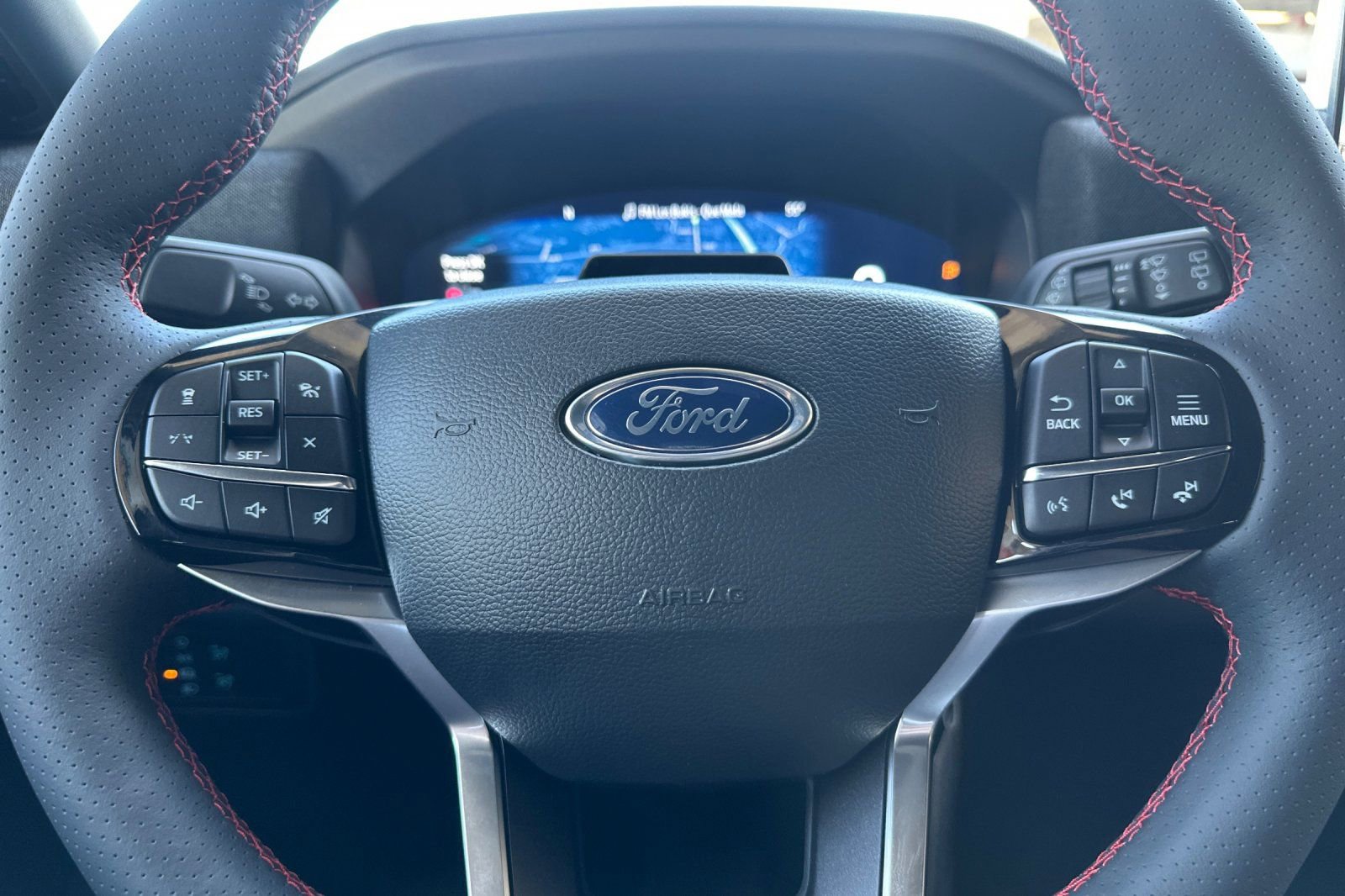 New 2026 Ford Explorer ST-Line RWD image 25