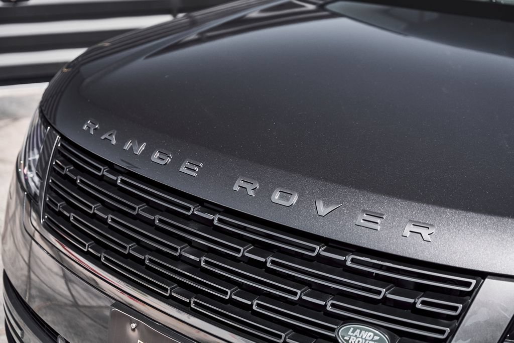Used 2024 Land Rover Range Rover Long Wheelbase Autobiography AWD/4WD image 7