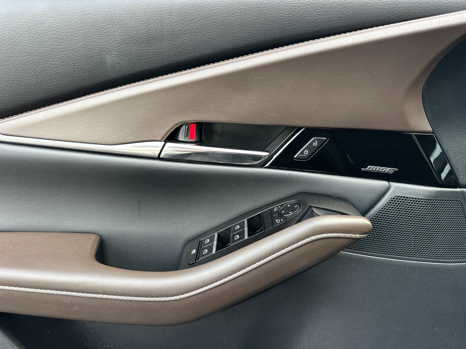 Certified 2025 MAZDA CX-30 AWD 2.5 S w/ Premium Package image 10