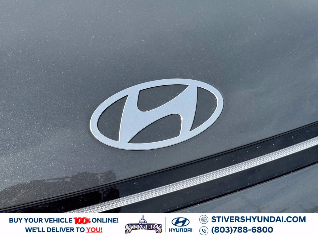 New 2027 Hyundai Kona SE FWD image 8