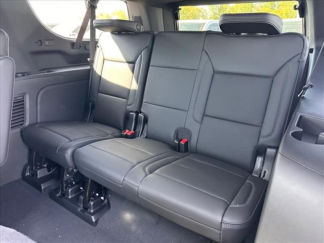 New 2026 GMC Yukon XL Denali w/ Denali Reserve Package image 23