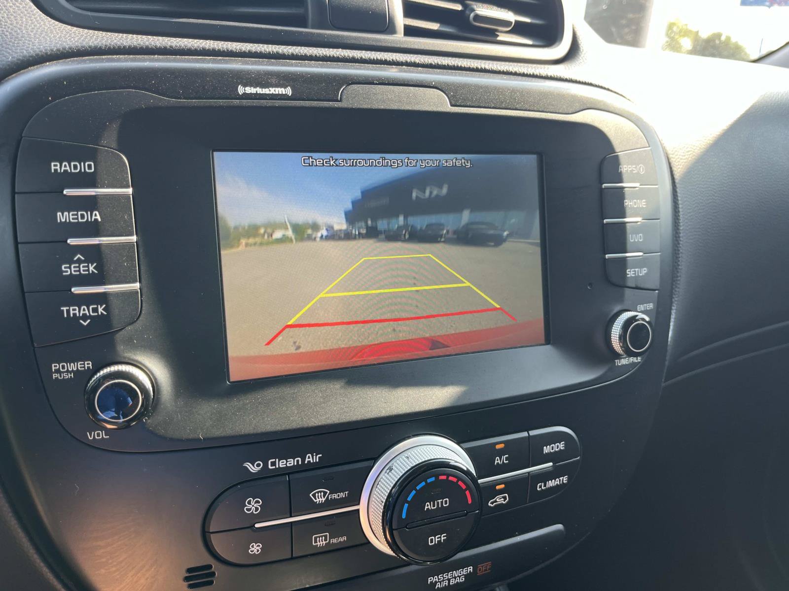 Used 2019 Kia Soul + FWD image 35