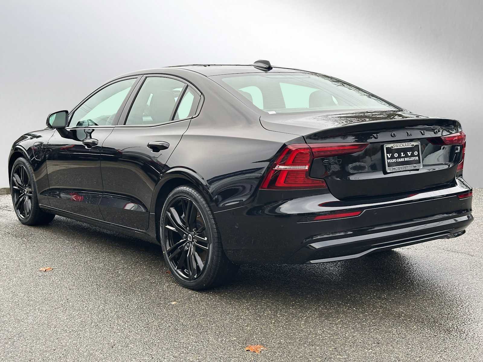 Certified 2024 Volvo S60 T8 Ultimate image 5