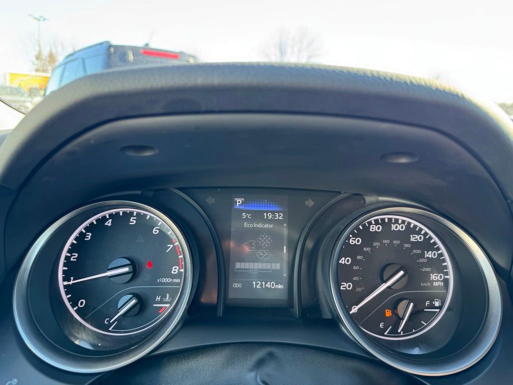 Used 2024 Toyota Camry SE image 16