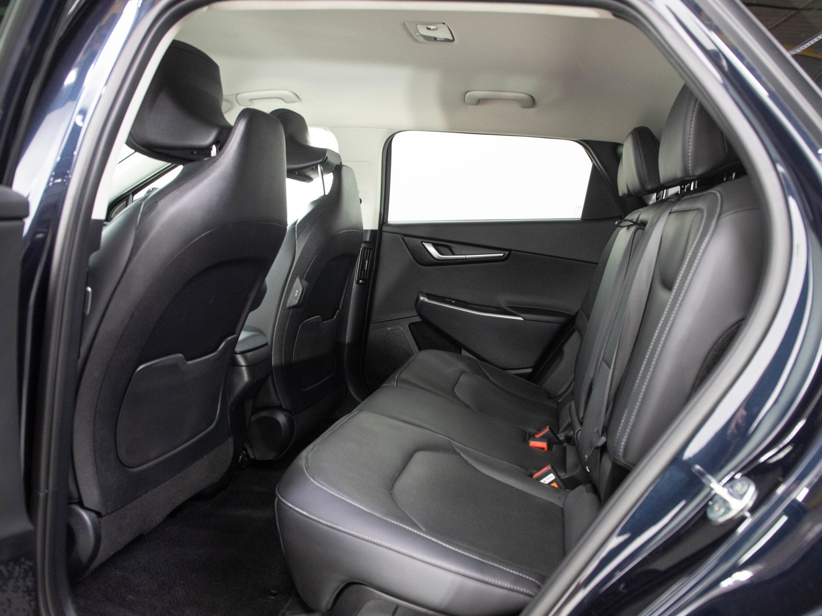 Used 2023 Kia EV6 Wind w/ Wind Technology Package AWD/4WD image 15