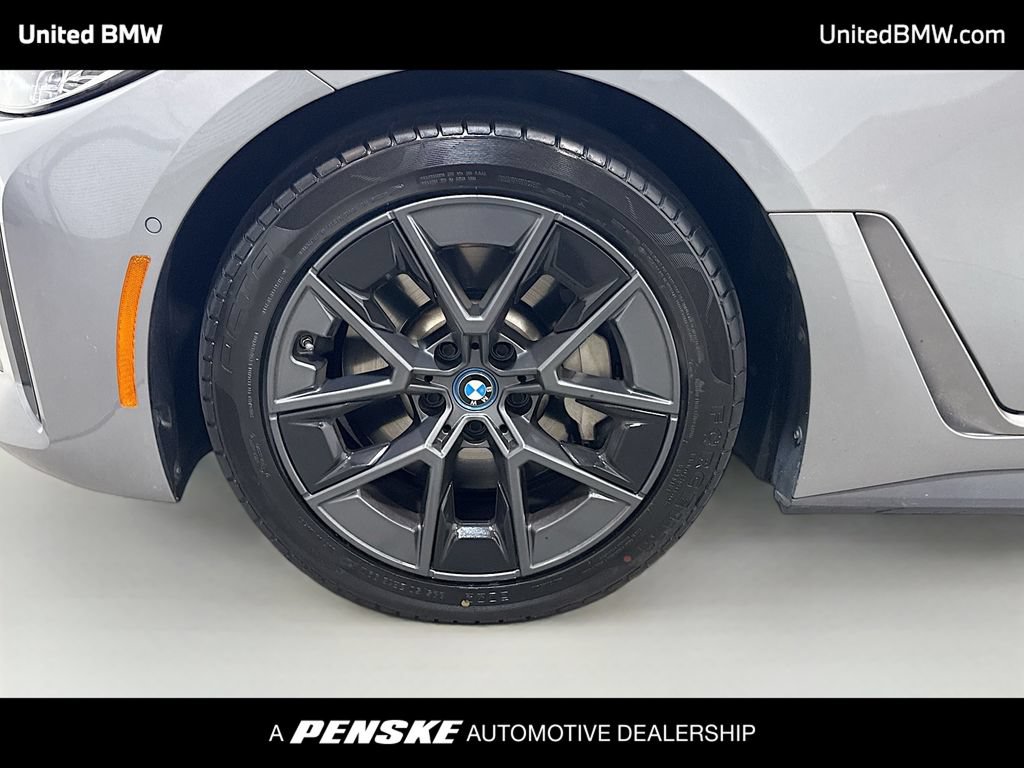 Used 2023 BMW i4 eDrive40 w/ Premium Package RWD image 2