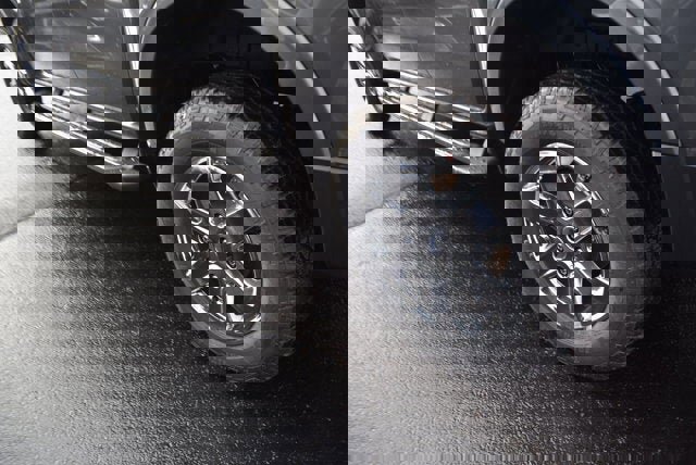 New 2025 Ford Ranger XLT w/ Chrome Accent Package image 4