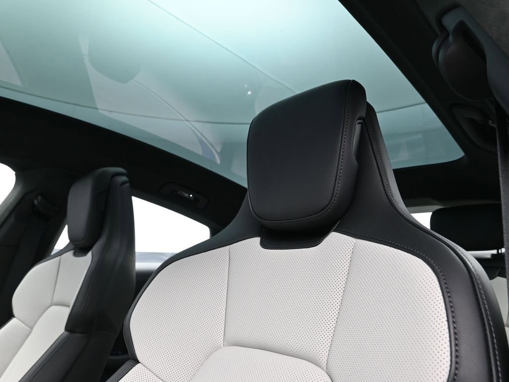 New 2026 Porsche Taycan GTS image 16