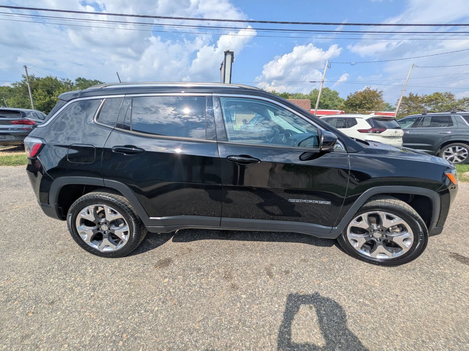 Used 2019 Jeep Compass Limited AWD/4WD image 7