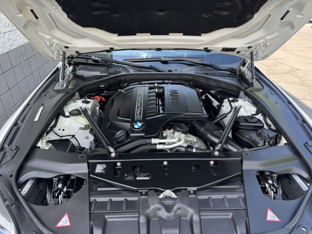 Used 2014 BMW 640i xDrive Convertible w/ M Sport Edition AWD/4WD image 5