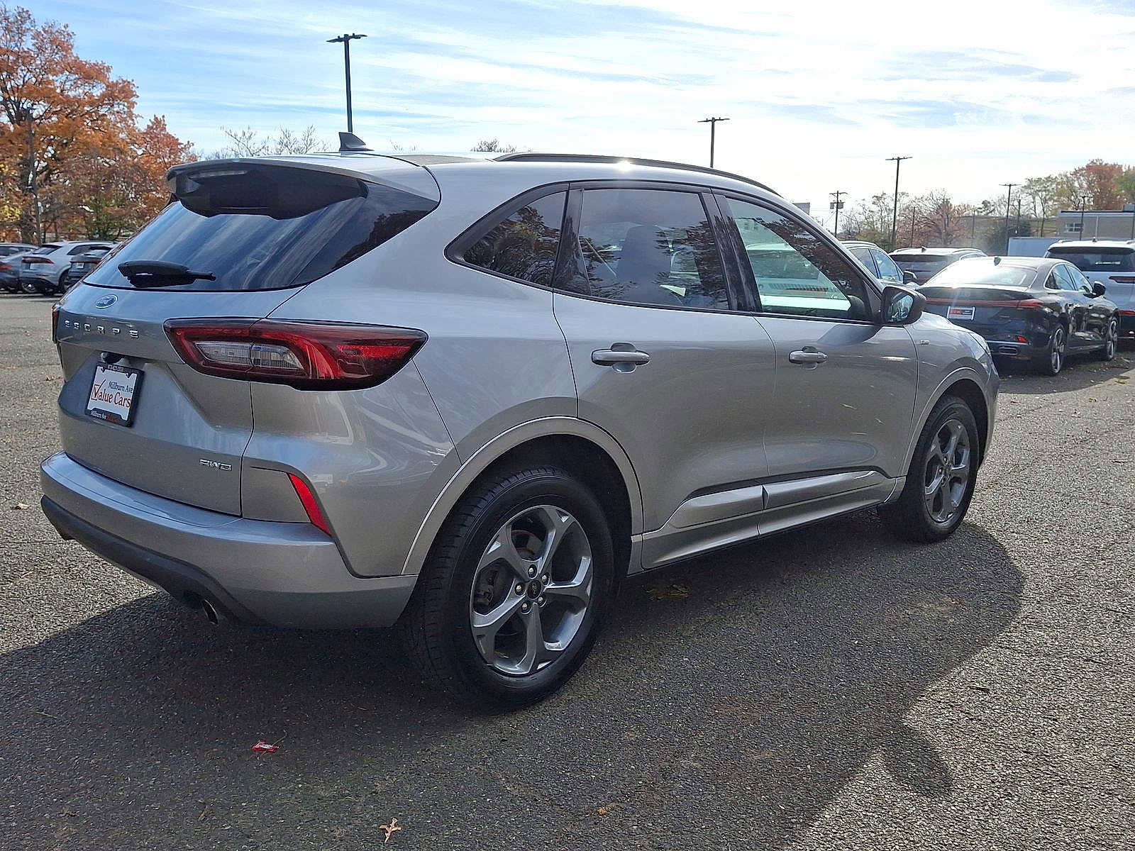 Used 2023 Ford Escape ST-Line image 23