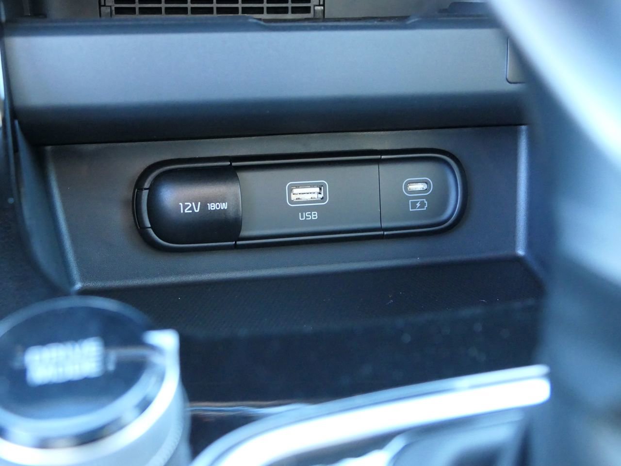 New 2026 Kia Seltos EX image 19