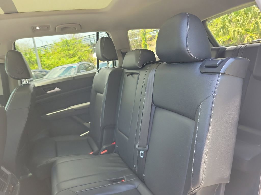 Used 2021 Volkswagen Atlas SEL FWD image 10