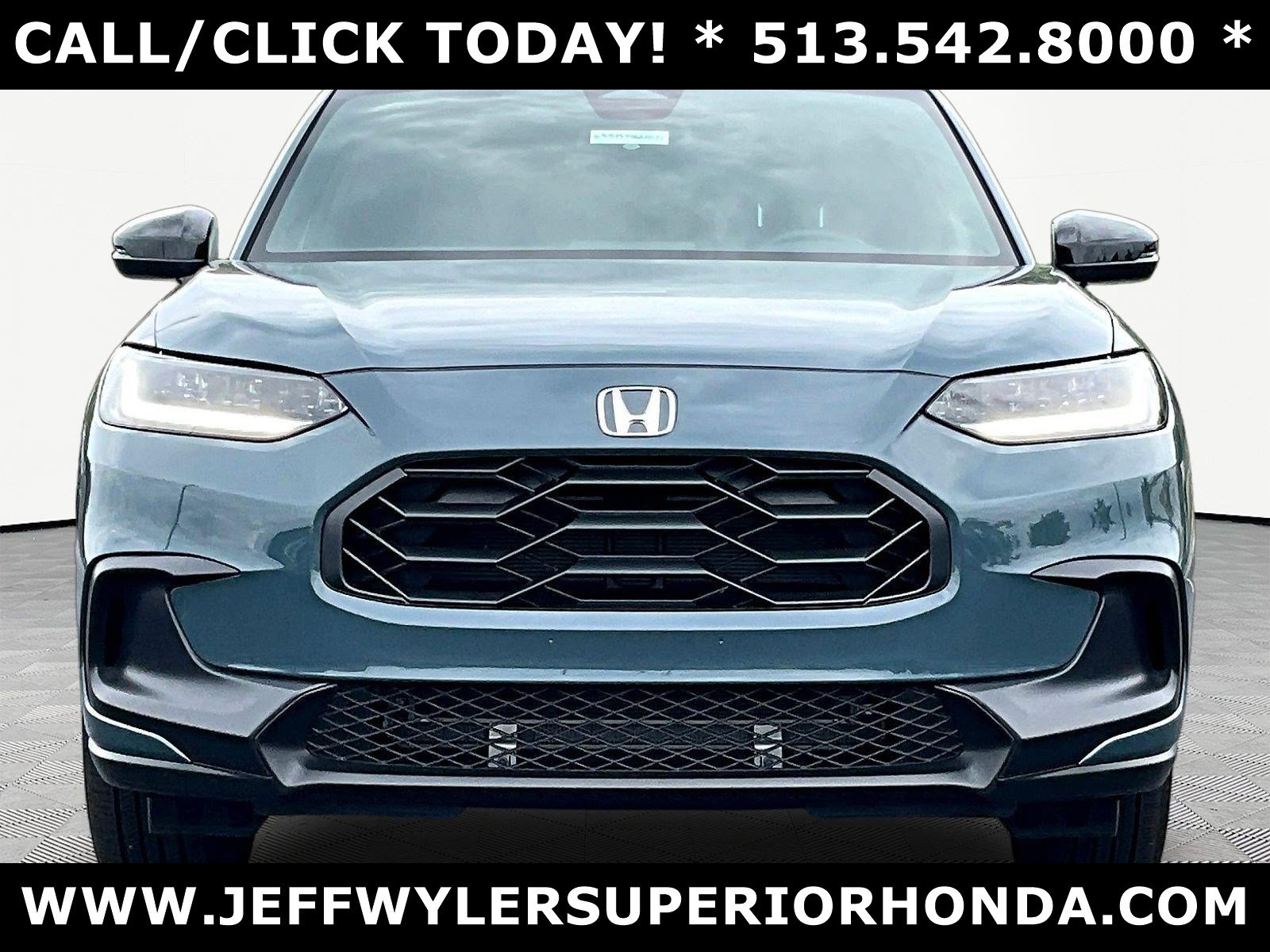 Used 2025 Honda HR-V Sport image 2