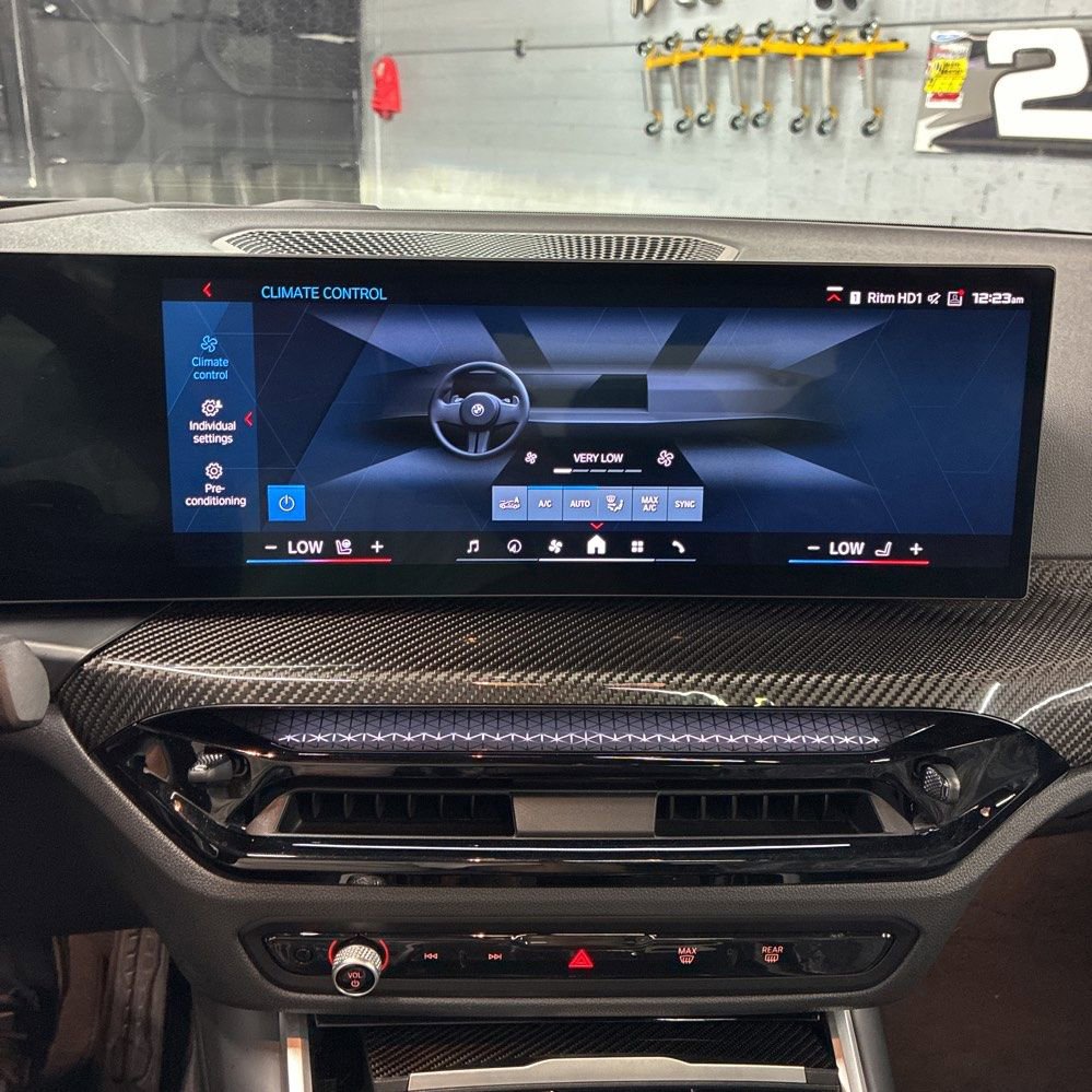 Used 2025 BMW M3 Competition w/ Executive Package AWD/4WD image 5