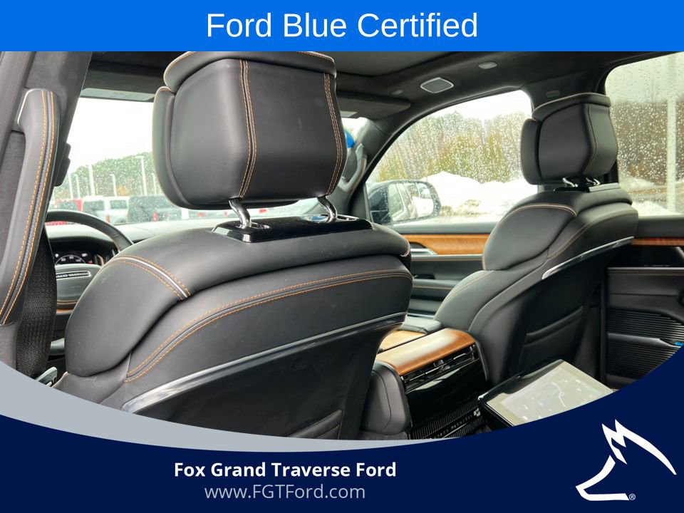 Used 2024 Jeep Grand Wagoneer L Series III AWD/4WD image 34