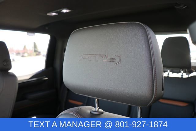 Used 2022 GMC Sierra 1500 AT4 w/ AT4 Premium Package AWD/4WD image 17