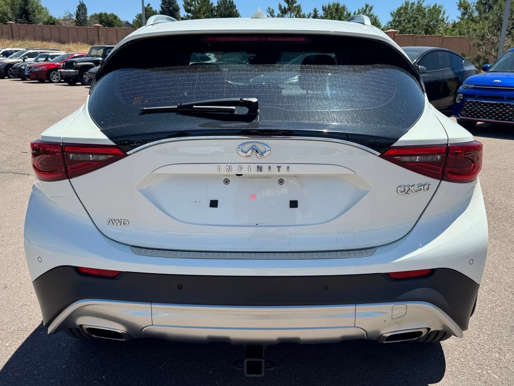 Used 2019 INFINITI QX30 AWD w/ Proassist Package image 5
