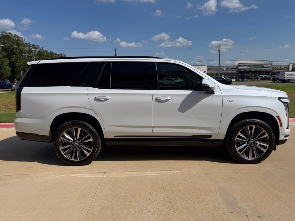 New 2026 Cadillac Escalade Sport w/ LPO, Floor Liner Package AWD/4WD image 7