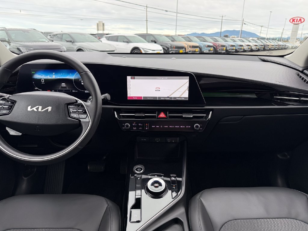 Certified 2023 Kia Niro Wind FWD image 24