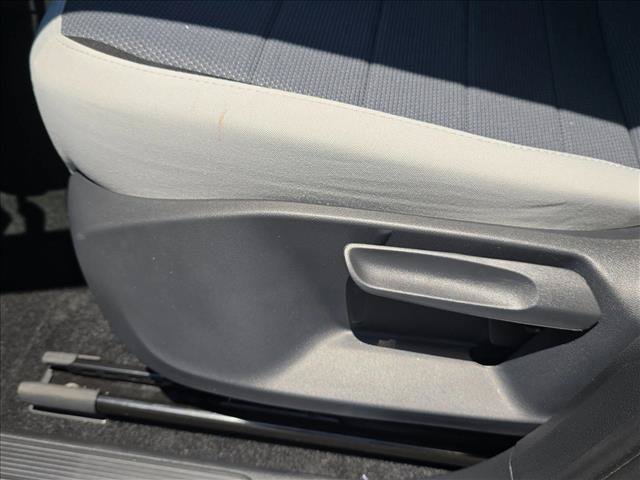 New 2026 Volkswagen Taos S FWD image 7