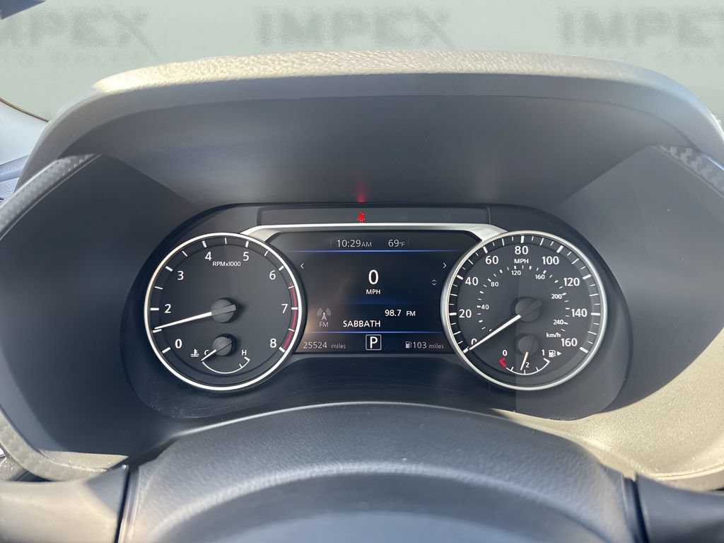 Used 2025 Nissan Sentra SR FWD image 21