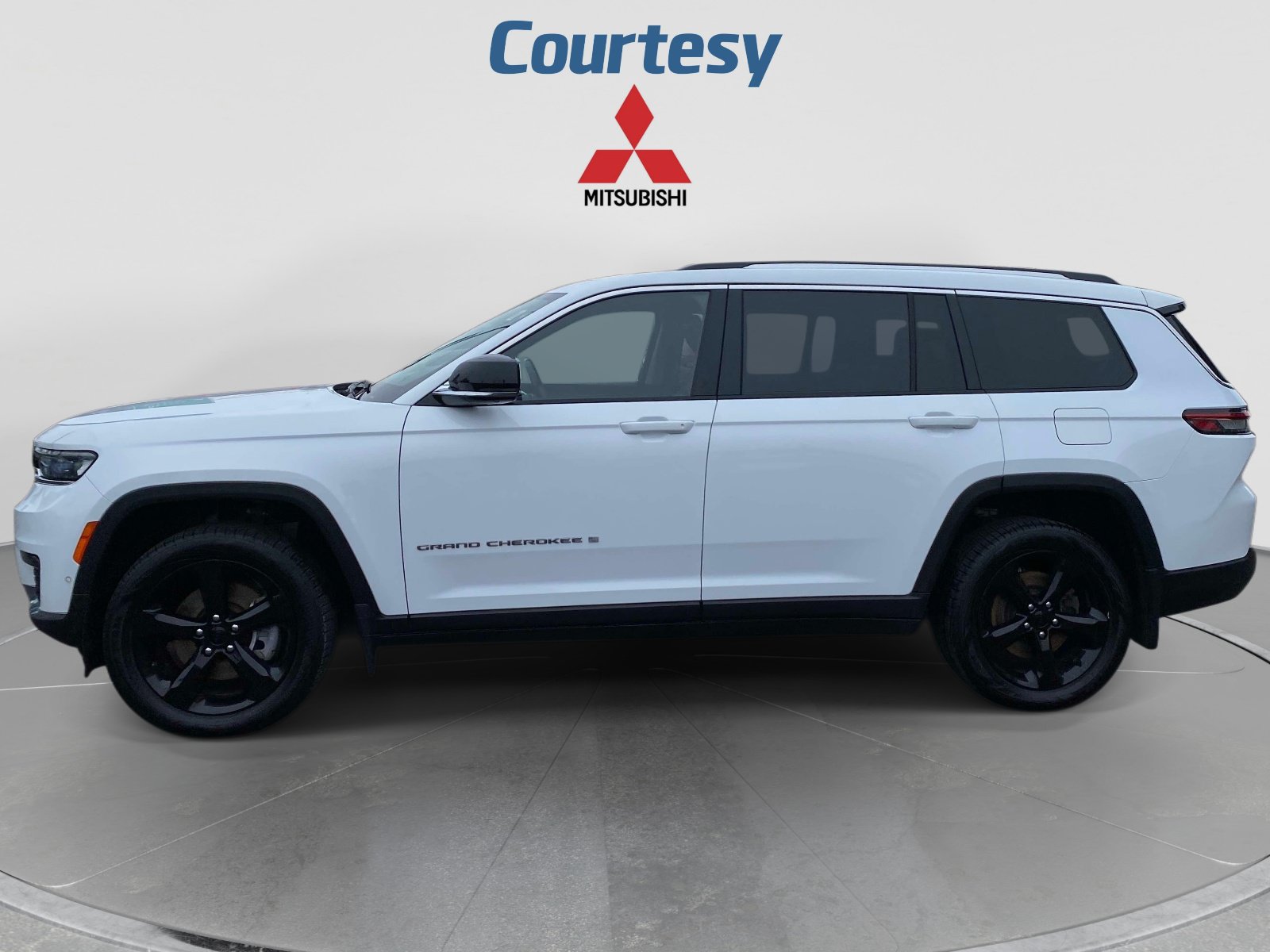 Used 2022 Jeep Grand Cherokee L Limited w/ Luxury Tech Group II AWD/4WD video 2