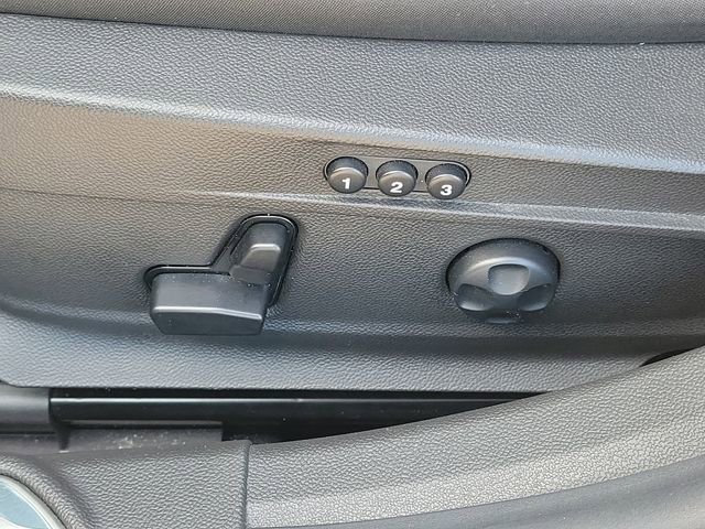 Used 2024 Alfa Romeo Giulia Sprint image 19