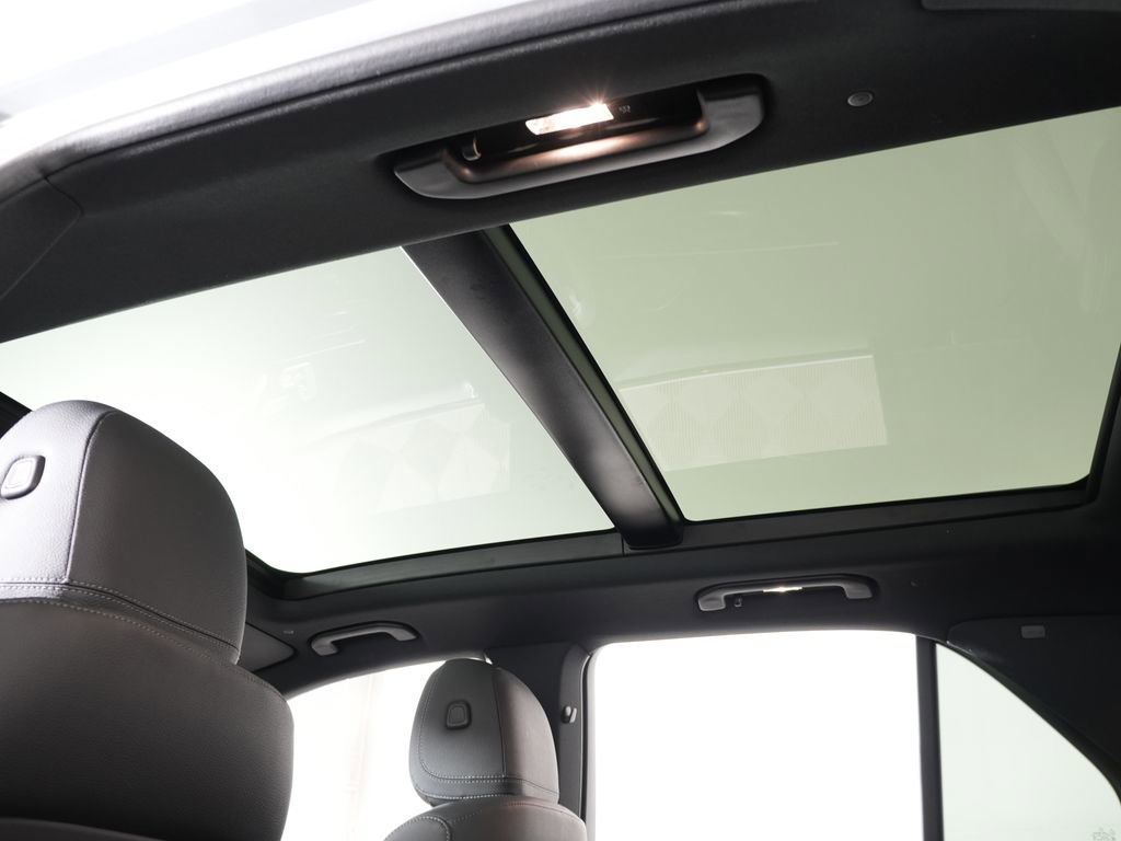 Certified 2025 Mercedes-Benz GLE 450e 4MATIC image 17